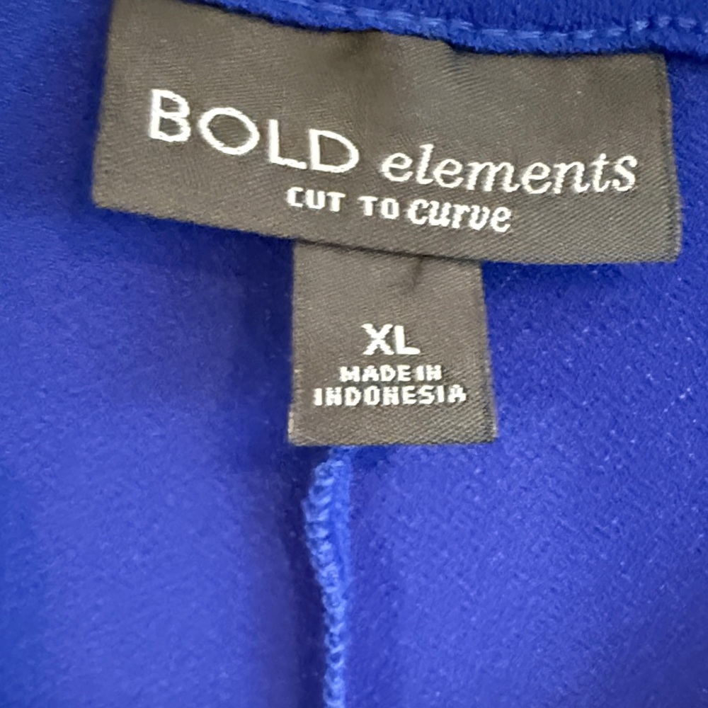 BOLD elements Cobalt Blue Cutout Sleeve Blouse - Picture 2 of 6